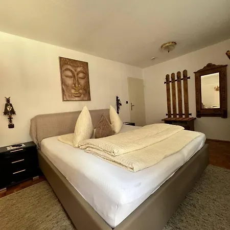 Zrenners Garni Pensionat 3*